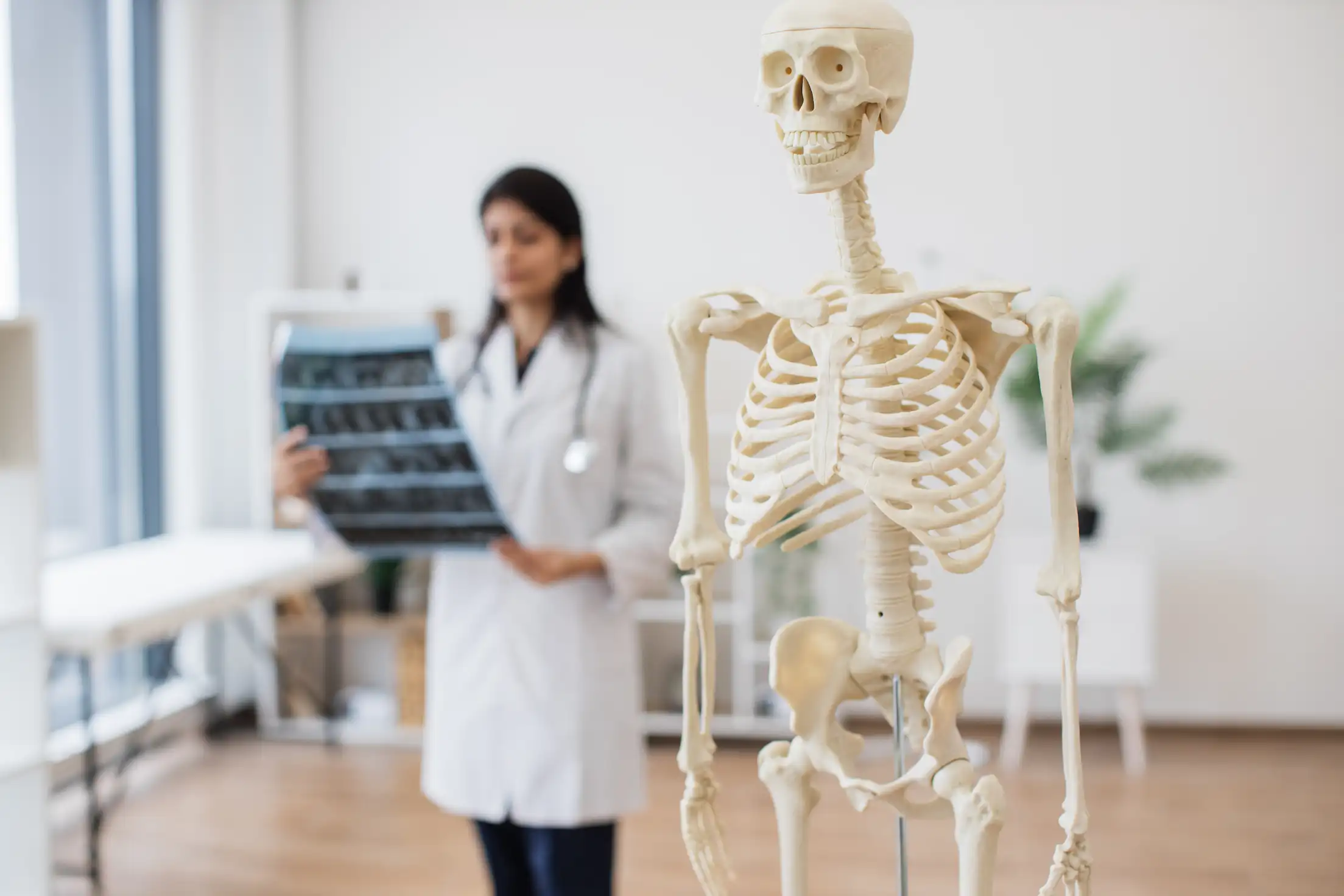 Guía básica osteoporosis - Manu Martin. Especialista en Ejercicio Físico