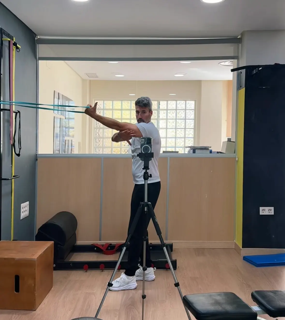 Entrenamiento personal online en directo con cámara y supervisión